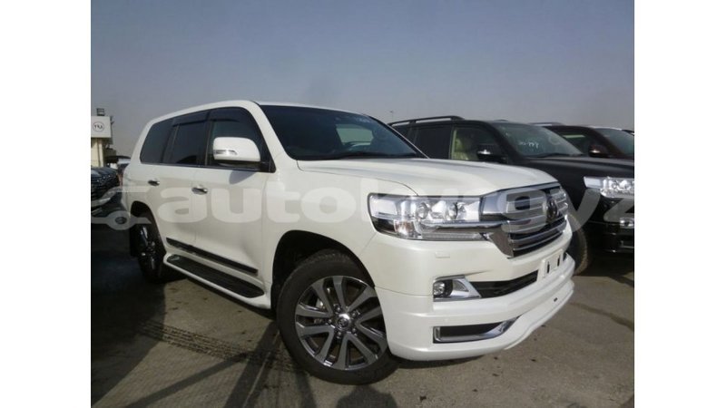 Big with watermark toyota land cruiser batken import dubai 2796