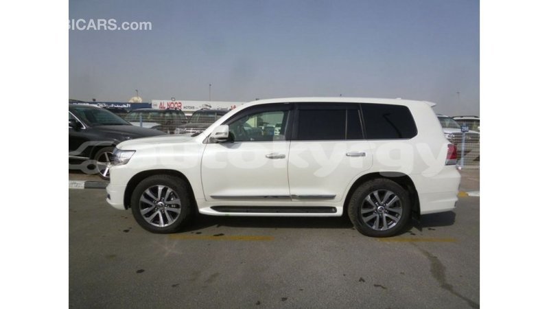 Big with watermark toyota land cruiser batken import dubai 2796