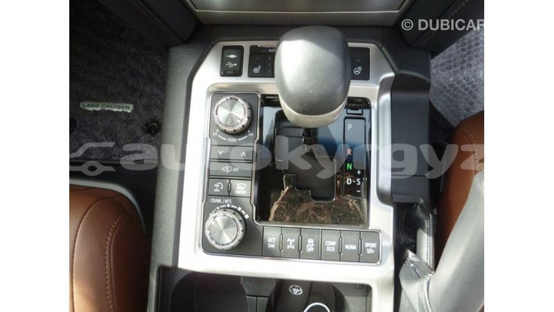 Big with watermark toyota land cruiser batken import dubai 2796