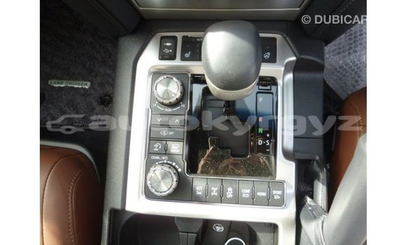 Buy Import Toyota Land Cruiser White Car in Import - Dubai in Batken Buy Import Toyota Land Cruiser White Car in Import - Dubai in Batken