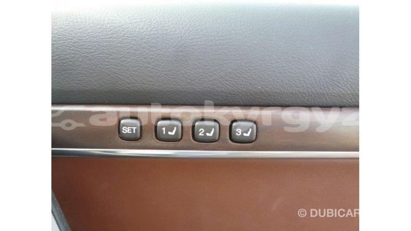 Big with watermark toyota land cruiser batken import dubai 2796