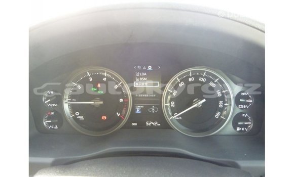 Buy Import Toyota Land Cruiser White Car in Import - Dubai in Batken Buy Import Toyota Land Cruiser White Car in Import - Dubai in Batken