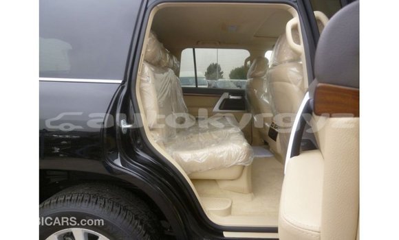 Buy Import Toyota Land Cruiser Black Car in Import - Dubai in Batken Buy Import Toyota Land Cruiser Black Car in Import - Dubai in Batken