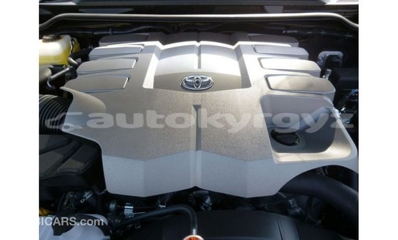 Buy Import Toyota Land Cruiser Brown Car in Import - Dubai in Batken Buy Import Toyota Land Cruiser Brown Car in Import - Dubai in Batken