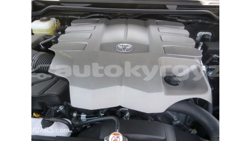 Big with watermark toyota land cruiser batken import dubai 2799