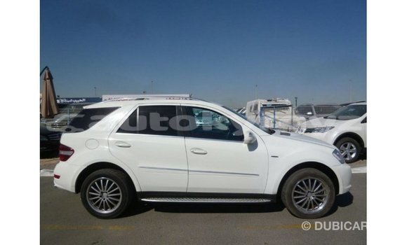 Buy Import Mercedes-Benz 190 White Car in Import - Dubai in Batken Buy Import Mercedes-Benz 190 White Car in Import - Dubai in Batken