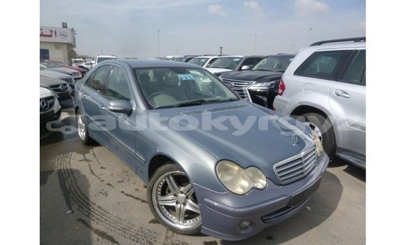 Buy Import Mercedes-Benz 190 Blue Car in Import - Dubai in Batken Buy Import Mercedes-Benz 190 Blue Car in Import - Dubai in Batken