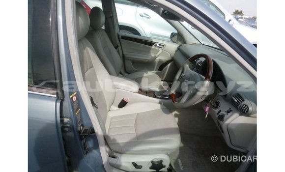 Buy Import Mercedes-Benz 190 Blue Car in Import - Dubai in Batken Buy Import Mercedes-Benz 190 Blue Car in Import - Dubai in Batken