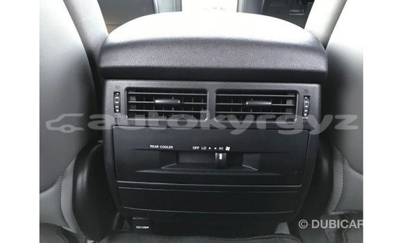 Buy Import Toyota Land Cruiser White Car in Import - Dubai in Batken Buy Import Toyota Land Cruiser White Car in Import - Dubai in Batken