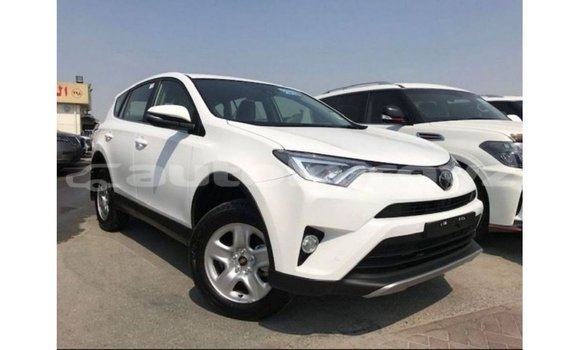 Buy Import Toyota 4Runner White Car in Import - Dubai in Batken Buy Import Toyota 4Runner White Car in Import - Dubai in Batken
