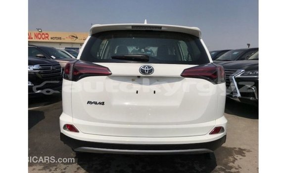 Buy Import Toyota 4Runner White Car in Import - Dubai in Batken Buy Import Toyota 4Runner White Car in Import - Dubai in Batken