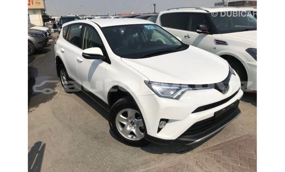 Buy Import Toyota 4Runner White Car in Import - Dubai in Batken Buy Import Toyota 4Runner White Car in Import - Dubai in Batken