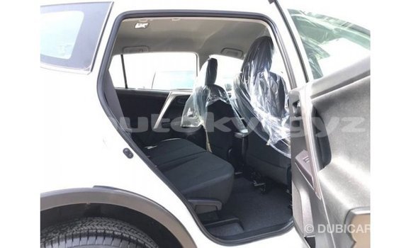 Buy Import Toyota 4Runner White Car in Import - Dubai in Batken Buy Import Toyota 4Runner White Car in Import - Dubai in Batken