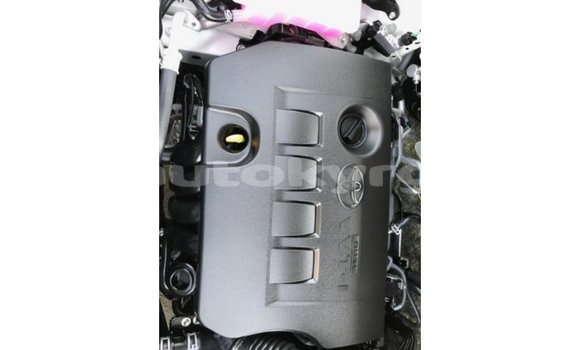 Buy Import Toyota 4Runner White Car in Import - Dubai in Batken Buy Import Toyota 4Runner White Car in Import - Dubai in Batken