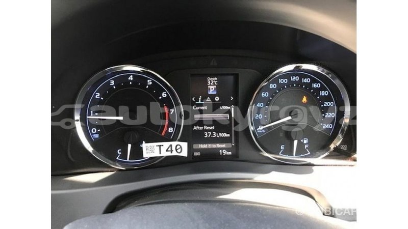 Big with watermark toyota corolla batken import dubai 2815