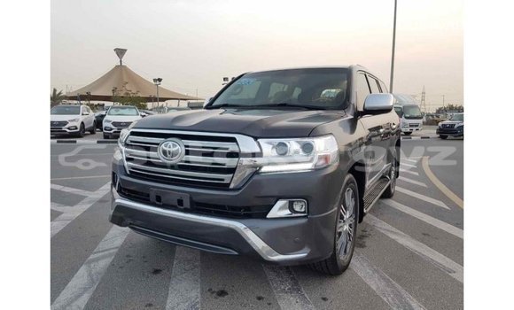 Buy Import Toyota Land Cruiser Other Car in Import - Dubai in Batken Buy Import Toyota Land Cruiser Other Car in Import - Dubai in Batken