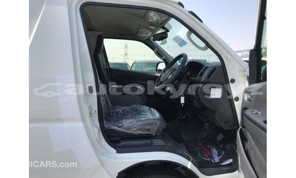 Buy Import Toyota Hiace White Car in Import - Dubai in Batken Buy Import Toyota Hiace White Car in Import - Dubai in Batken