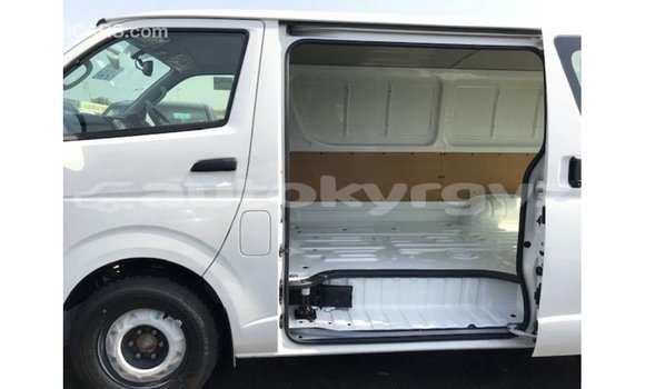 Buy Import Toyota Hiace White Car in Import - Dubai in Batken Buy Import Toyota Hiace White Car in Import - Dubai in Batken