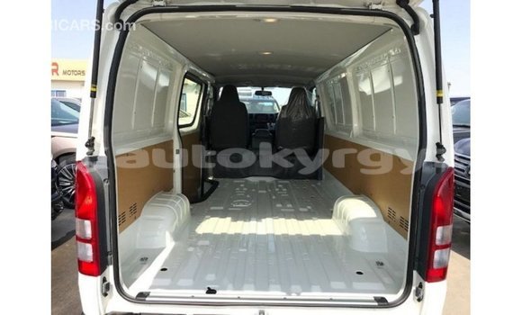 Buy Import Toyota Hiace White Car in Import - Dubai in Batken Buy Import Toyota Hiace White Car in Import - Dubai in Batken