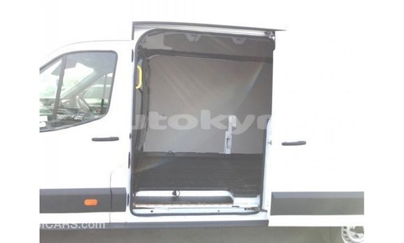 Buy Import Ford AEV AMBULANCE White Truck in Import - Dubai in Batken Buy Import Ford AEV AMBULANCE White Truck in Import - Dubai in Batken