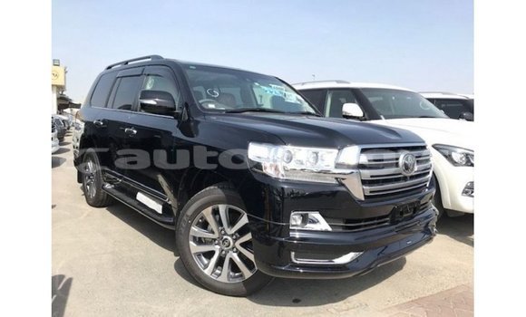 Buy Import Toyota Land Cruiser Black Car in Import - Dubai in Batken Buy Import Toyota Land Cruiser Black Car in Import - Dubai in Batken