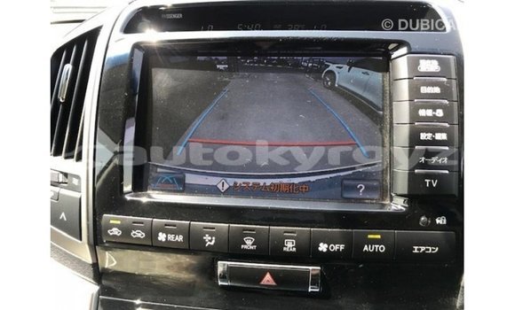 Buy Import Toyota Land Cruiser White Car in Import - Dubai in Batken Buy Import Toyota Land Cruiser White Car in Import - Dubai in Batken