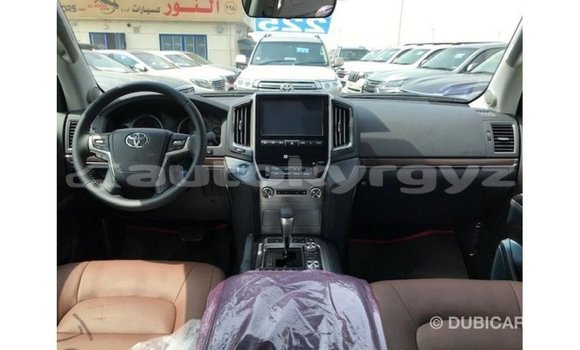 Buy Import Toyota Land Cruiser Black Car in Import - Dubai in Batken Buy Import Toyota Land Cruiser Black Car in Import - Dubai in Batken