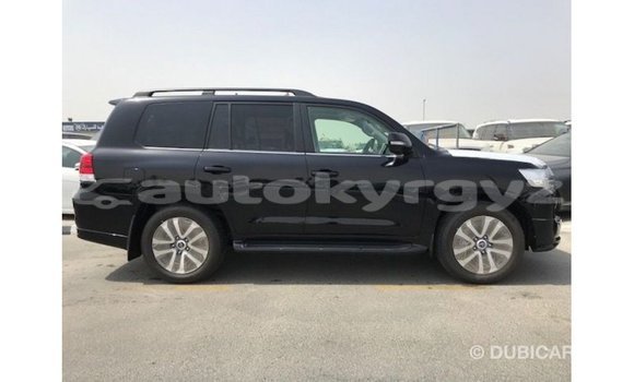 Buy Import Toyota Land Cruiser Black Car in Import - Dubai in Batken Buy Import Toyota Land Cruiser Black Car in Import - Dubai in Batken