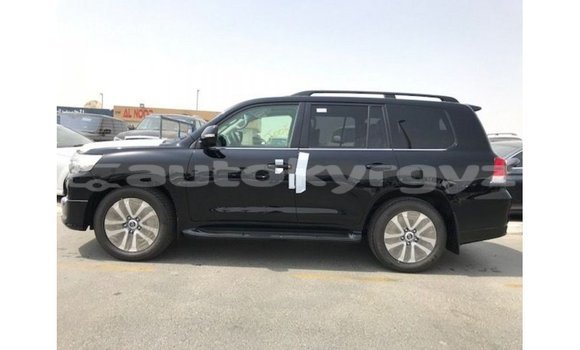 Buy Import Toyota Land Cruiser Black Car in Import - Dubai in Batken Buy Import Toyota Land Cruiser Black Car in Import - Dubai in Batken