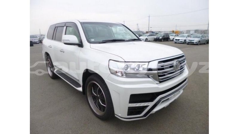 Big with watermark toyota land cruiser batken import dubai 2826