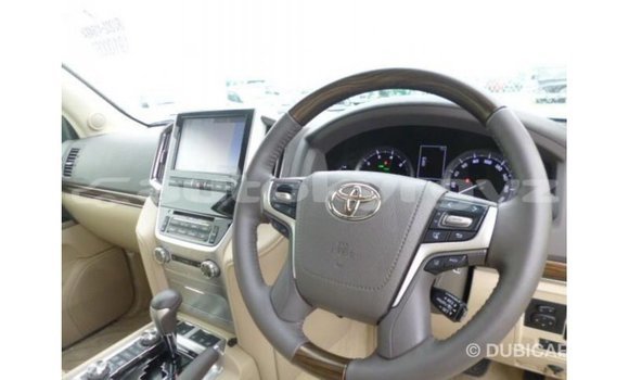 Buy Import Toyota Land Cruiser White Car in Import - Dubai in Batken Buy Import Toyota Land Cruiser White Car in Import - Dubai in Batken