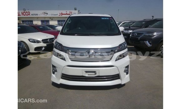 Buy Import Toyota Vellfire White Car in Import - Dubai in Batken Buy Import Toyota Vellfire White Car in Import - Dubai in Batken
