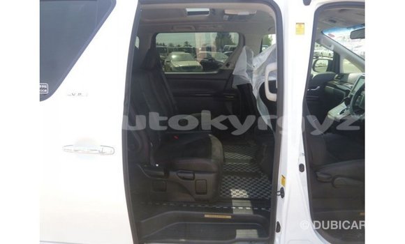 Buy Import Toyota Vellfire White Car in Import - Dubai in Batken Buy Import Toyota Vellfire White Car in Import - Dubai in Batken