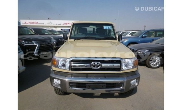 Buy Import Toyota Land Cruiser Beige Car in Import - Dubai in Batken Buy Import Toyota Land Cruiser Beige Car in Import - Dubai in Batken