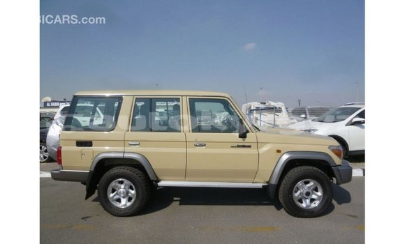 Buy Import Toyota Land Cruiser Beige Car in Import - Dubai in Batken Buy Import Toyota Land Cruiser Beige Car in Import - Dubai in Batken