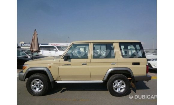Buy Import Toyota Land Cruiser Beige Car in Import - Dubai in Batken Buy Import Toyota Land Cruiser Beige Car in Import - Dubai in Batken