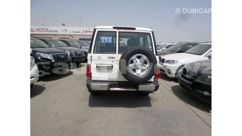 Big with watermark toyota land cruiser batken import dubai 2854