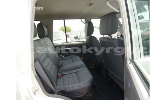 Buy Import Toyota Land Cruiser White Car in Import - Dubai in Batken Buy Import Toyota Land Cruiser White Car in Import - Dubai in Batken