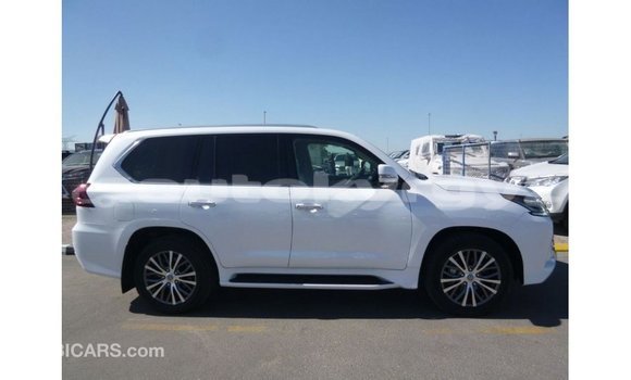 Buy Import Lexus LX White Car in Import - Dubai in Batken Buy Import Lexus LX White Car in Import - Dubai in Batken