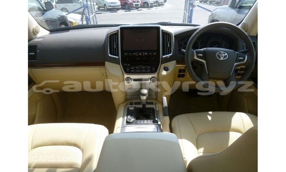 Buy Import Toyota Land Cruiser White Car in Import - Dubai in Batken Buy Import Toyota Land Cruiser White Car in Import - Dubai in Batken