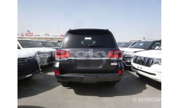 Buy Import Toyota Land Cruiser Other Car in Import - Dubai in Batken Buy Import Toyota Land Cruiser Other Car in Import - Dubai in Batken