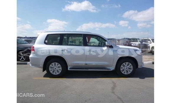 Buy Import Toyota Land Cruiser Other Car in Import - Dubai in Batken Buy Import Toyota Land Cruiser Other Car in Import - Dubai in Batken