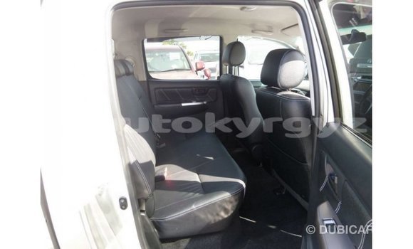 Buy Import Toyota Hilux Other Car in Import - Dubai in Batken Buy Import Toyota Hilux Other Car in Import - Dubai in Batken