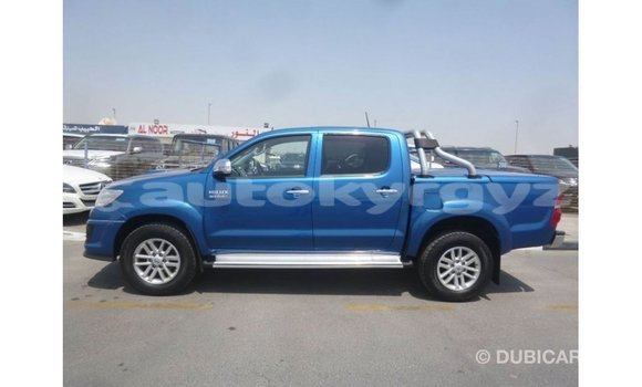 Buy Import Toyota Hilux Blue Car in Import - Dubai in Batken Buy Import Toyota Hilux Blue Car in Import - Dubai in Batken