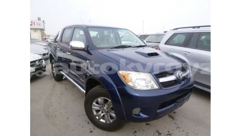 Big with watermark toyota hilux batken import dubai 2877