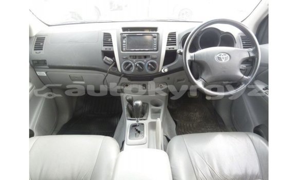 Buy Import Toyota Hilux Blue Car in Import - Dubai in Batken Buy Import Toyota Hilux Blue Car in Import - Dubai in Batken