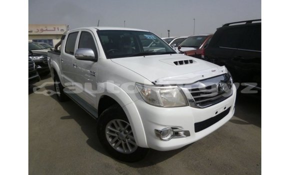 Buy Import Toyota Hilux White Car in Import - Dubai in Batken Buy Import Toyota Hilux White Car in Import - Dubai in Batken