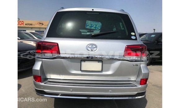 Buy Import Toyota Land Cruiser Other Car in Import - Dubai in Batken Buy Import Toyota Land Cruiser Other Car in Import - Dubai in Batken