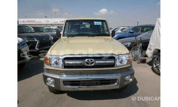 Buy Import Toyota Land Cruiser Beige Car in Import - Dubai in Batken Buy Import Toyota Land Cruiser Beige Car in Import - Dubai in Batken
