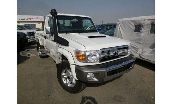 Buy Import Toyota Land Cruiser White Car in Import - Dubai in Batken Buy Import Toyota Land Cruiser White Car in Import - Dubai in Batken
